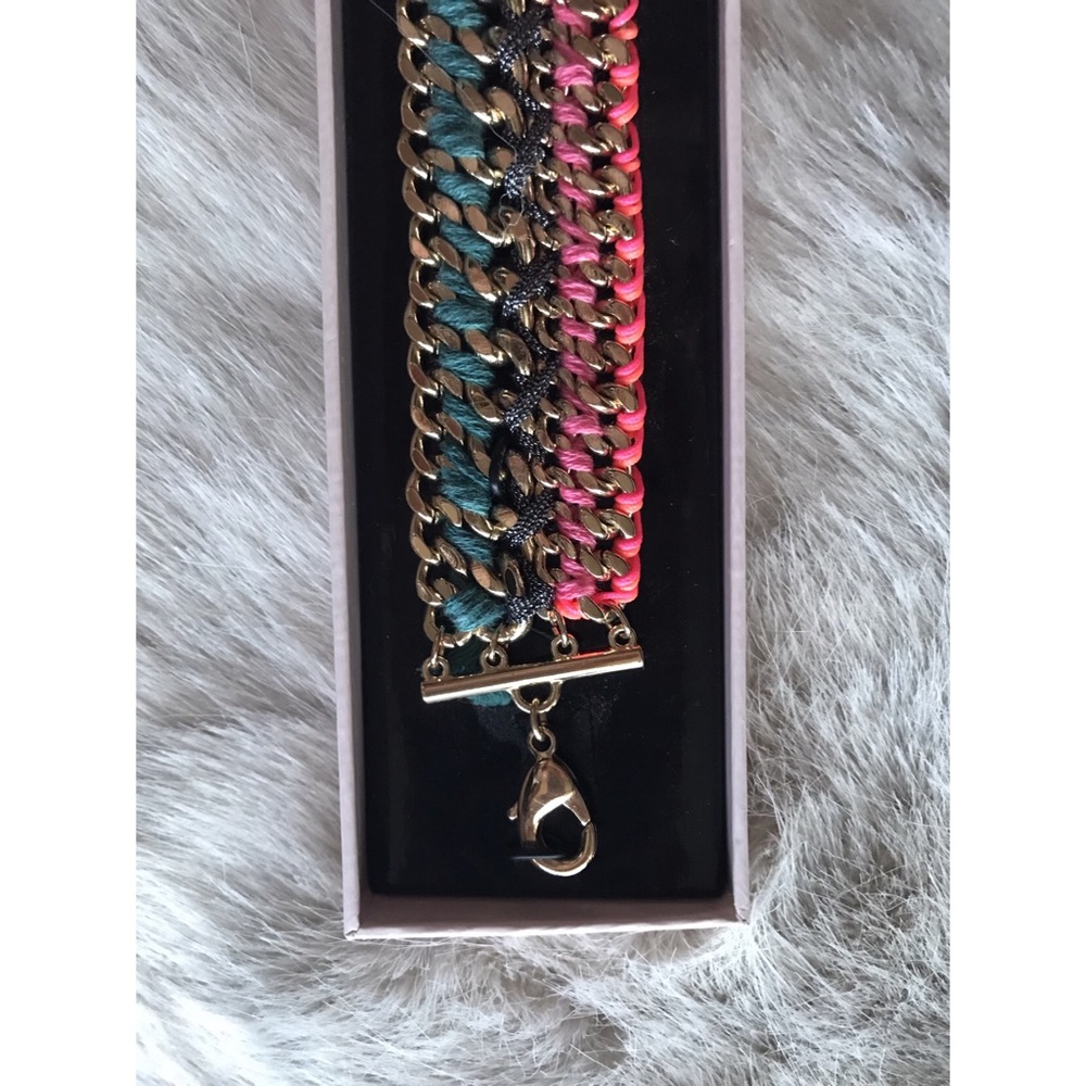 Victoria’s Secret bracelet - Picture 8 of 8
